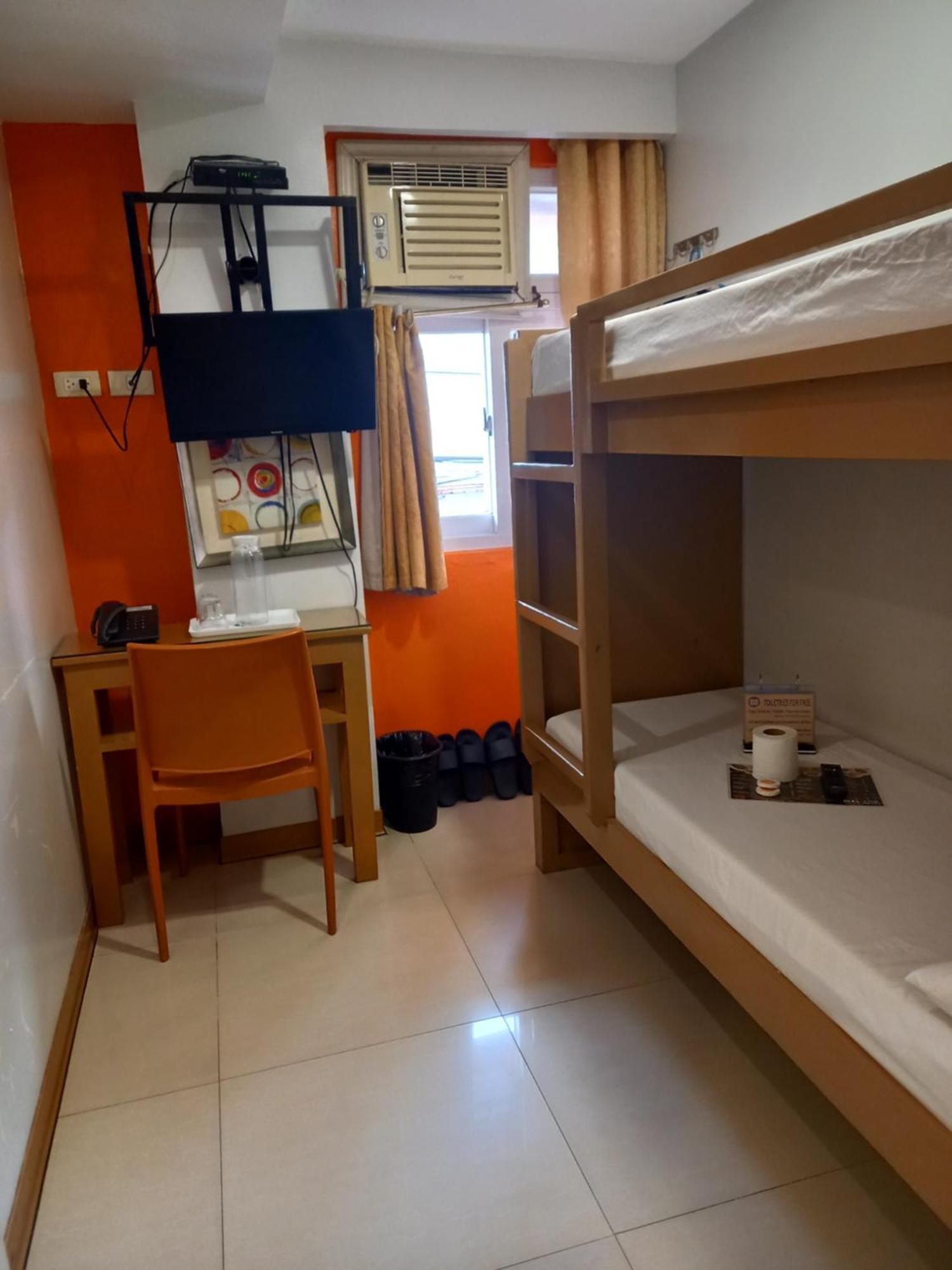 Stone House Hotel Пасай Екстериор снимка