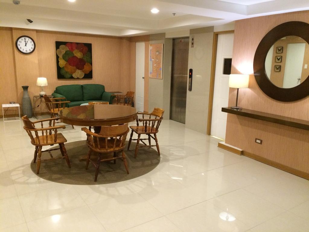 Stone House Hotel Пасай Екстериор снимка