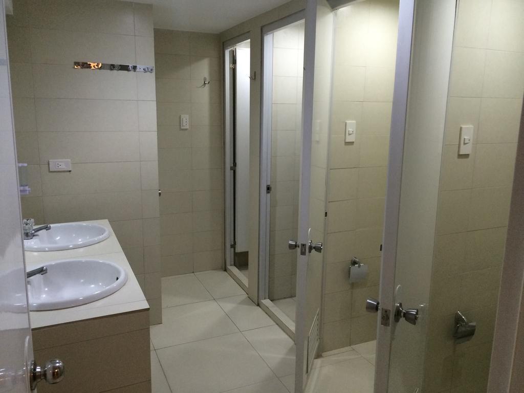 Stone House Hotel Пасай Екстериор снимка