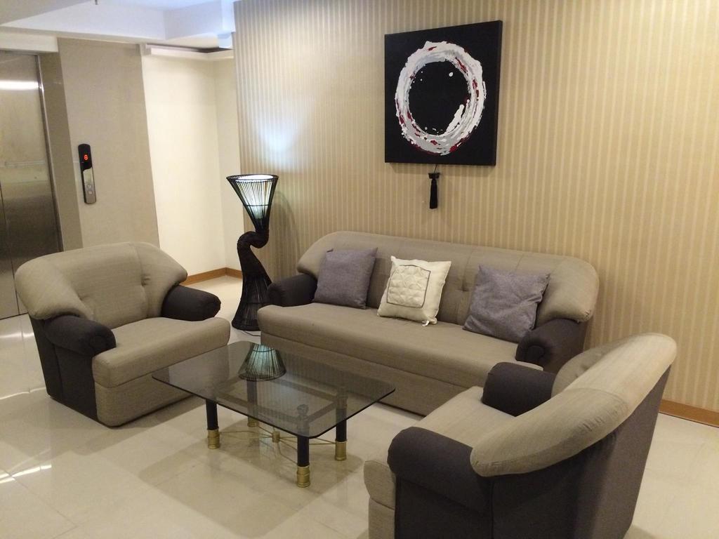 Stone House Hotel Пасай Екстериор снимка